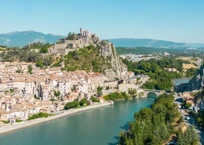 Maison T3 Proche Centre-ville Quartier Le Gand Hébergement de vacances Sisteron